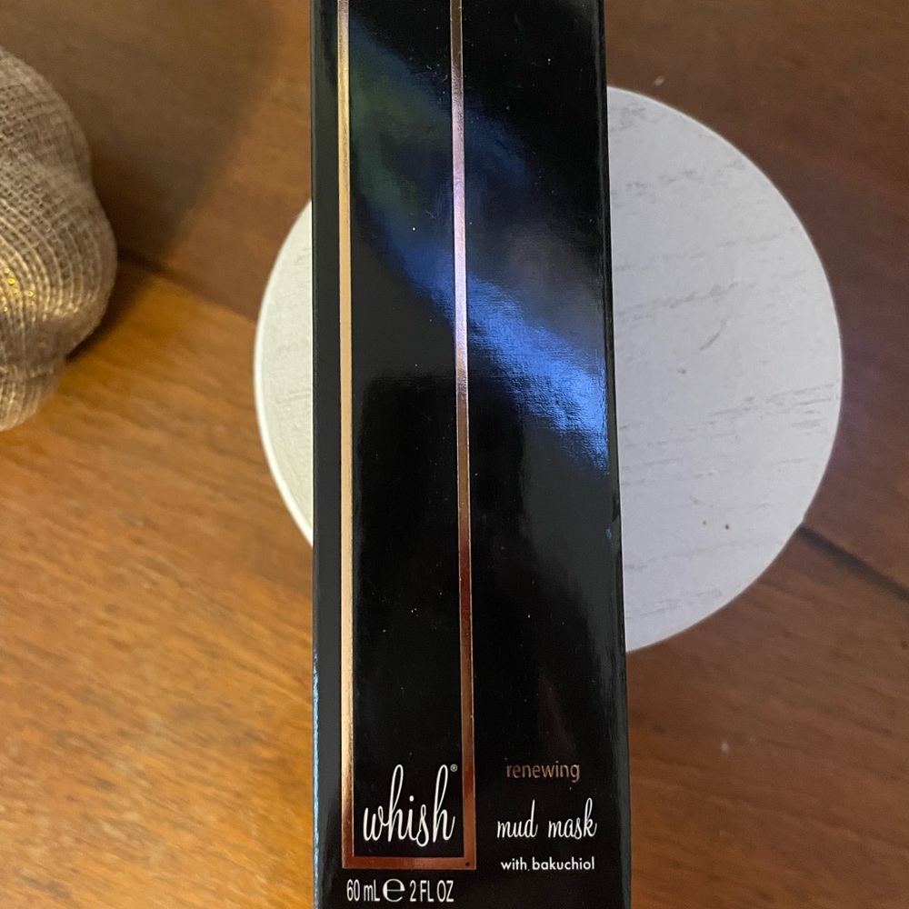Whish Renewing Facial Mud Mask with bakuchiol 60 ml